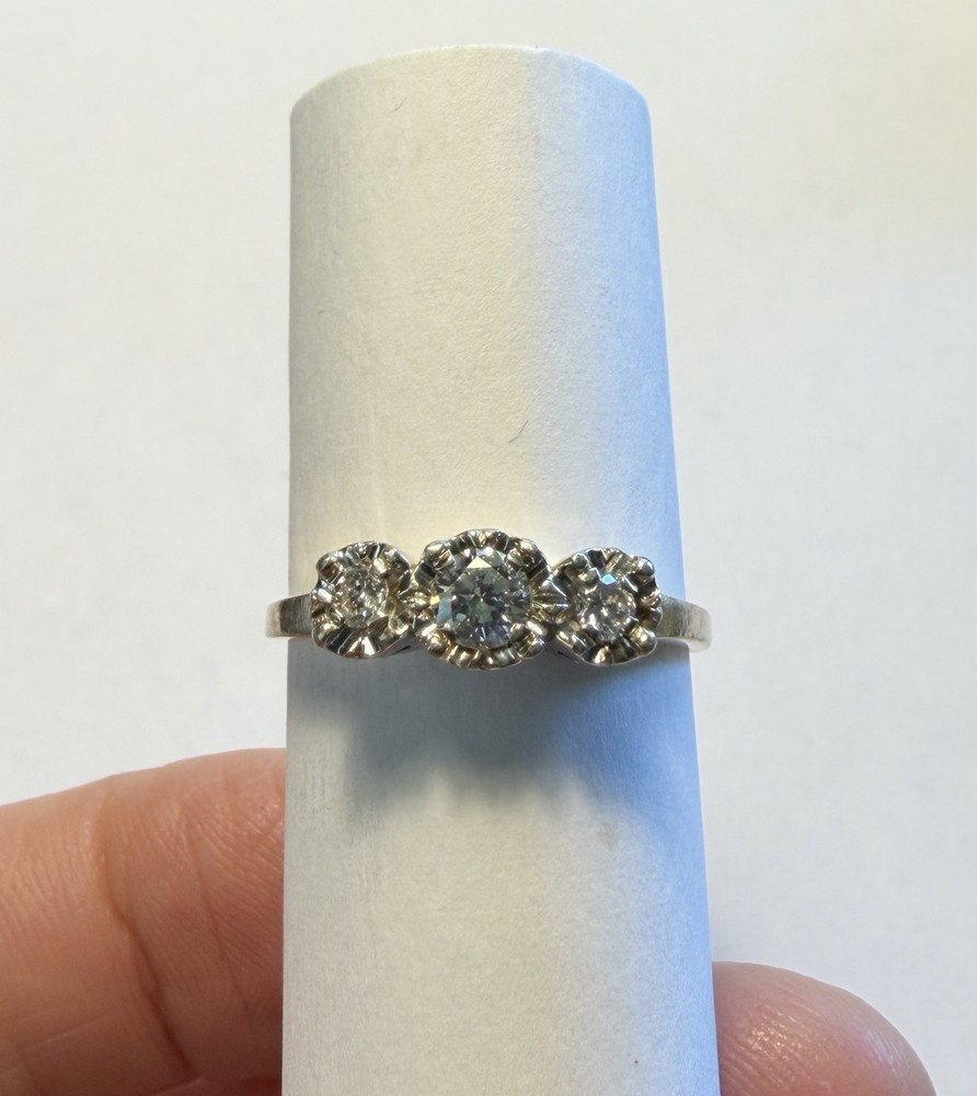 Estate 1940s Retro 14K YG WG 3 Diamond Ring Size 9.75 ~0.34 CTTW Clarity VS+/GH