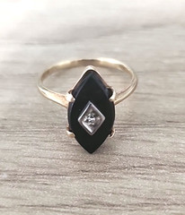 Vintage Womens Marquise Black Onyx Ring 10K Yellow Gold Diamond Size 4