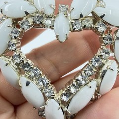 Vintage White Milk Glass Prong Set Heart Brooch Pin Accent Clear Rhinestones 2”