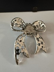 Bow Black Pearl Brooch Pin Pendant Rhinestone Jewelry Fashion Vintage Inspired