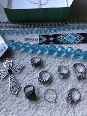 1 Pound + TEAL & SILVERTONED Jewelry Vtg Modern Lot Craft Junk Wearable Resell