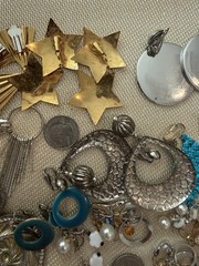 Vintage To Now Lot Of 26 PRs Clip On Earrings Lightweight Dangle Multiple Colors