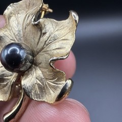 Vintage Gold Tone Maple Leaf Brooch Pin with Faux Black Pearl Center, 1960s