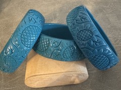 3 Vintage Teal Carved Sunflower Design Bracelets Bangles Y2K 80’s Jewelry