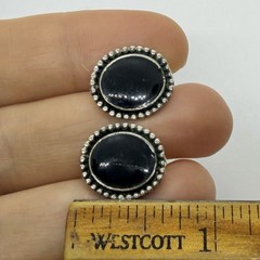 Vtg Southwestern Black Enamel Silvertone Beaded Oval Petite Stud Earrings Post