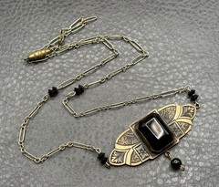 Vintage Art Deco Gold Tone Black Glass Pendant Necklace Chain 20”