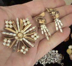 ESTATE MIRIAM HASKELL, SCHREINER, JULIANA D&E CROWN TRIFARI KRAMER & MORE-25 PCS