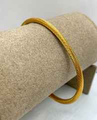 VTG Gold-tone twisted cable ball tip bangle bracelet