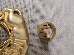 LOT OF FOUR, CAT PIN, 3 RINGS ASSORTED SIZES