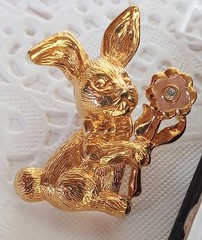 🐰 Lot #1 Vintage Now Bunny Rabbit Pin Brooch Earrings Marvella Avon Rhinestone