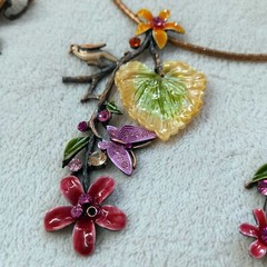 Women’s Necklace With Earring Bird on a Branch Flower on Copper Band