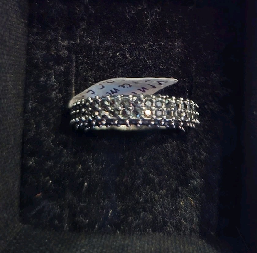 Vintage Kiam Family Marcasite Band