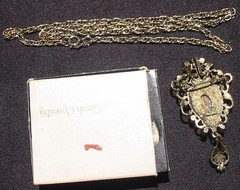 Vtg Sarah Coventry Victorian Contessa Glass Fire Opal Brooch Pendant Necklace
