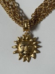 Vintage 1980s Chunky Celestial Sun Pendant Necklace Costume Gold Toned Unmarked