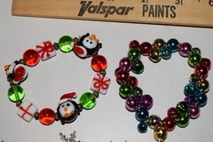 Vintage to now lot of 5 glass plastic metal beaded and charm bracelets