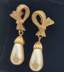 VINTAGE ROMAN RHINESTONES & FAUX PEARL DROP/DANGLE EARRINGS, SIGNED