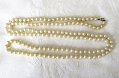 Vintage Necklace Faux Pearl Beads Ivory Hand Knotted 54″ Strand Spring Ring