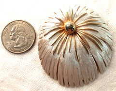 3 Piece Set Vintage Pin Brooch & Clip On Earrings Silver Gold Tone Metal 2 1/4″