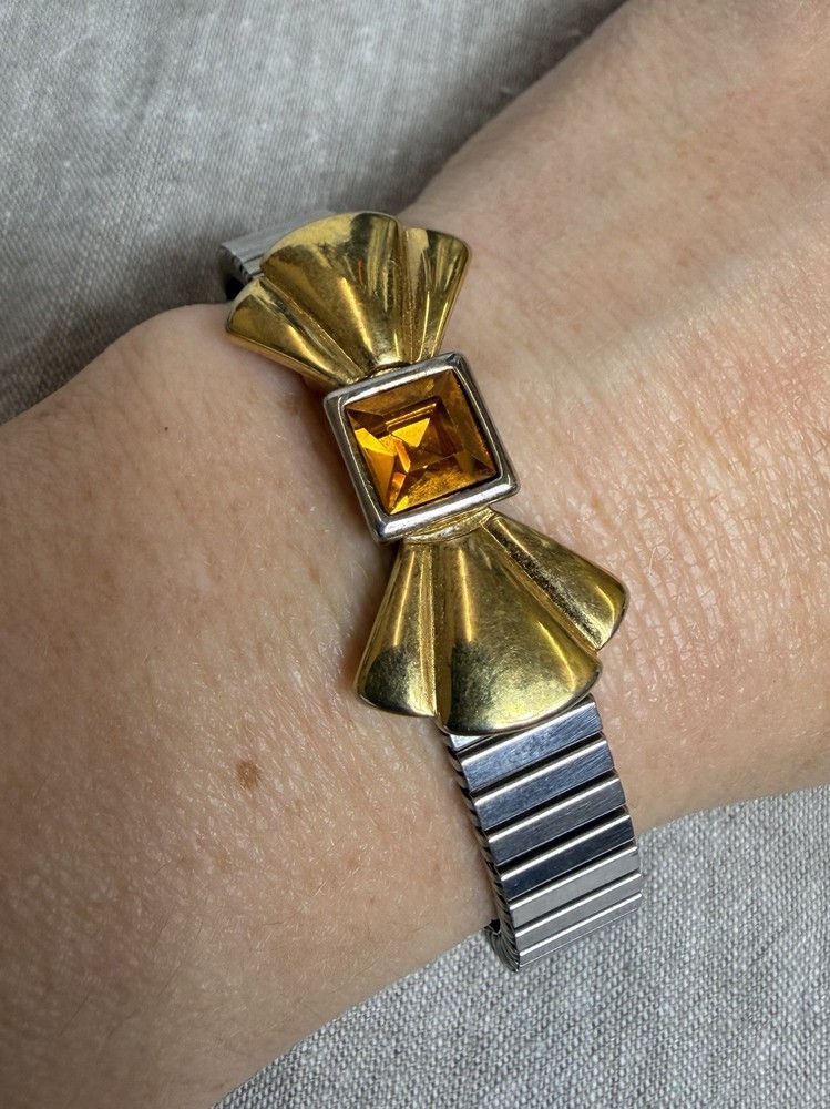 Vtg Two-Tone Bow Expandable Bracelet w/Amber Rhinestone Center Art Deco Style