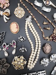 Vtg Costume Jewelry Lot Rhinetones Signed & Unsigned WEISS, JULIANA? Etc