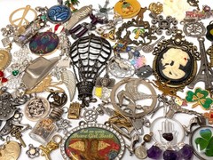 Lot Vtg & Modern Fun Novelty Pendant Findings Charms Jewelry Making Art
