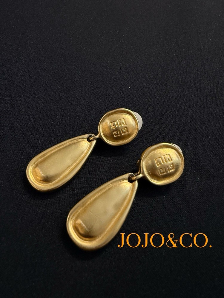 Vintage Givenchy Gold Tone Logo Dangle Drop Clip On Earrings Excellent