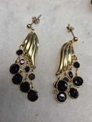 Vtg gold tone pierced Bezel Tassel Earrings