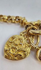Vintage Joan Rivers Gold Tone Belcher Chain Heart Charm Necklace 32 in