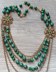 Vintage Hobe Green Glass Foil Bead Brass Swag Bib Necklace