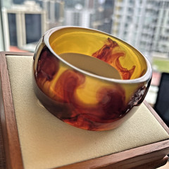 Vintage Bangle Bracelet Plastic Acrylic Lucite Apple Juice Swirl Wide Funky