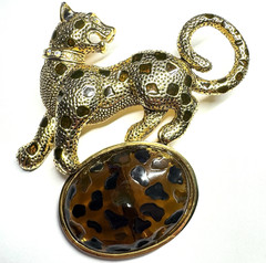 Vintage LEOPARD Cat BROOCH – Inset Enamel Molded Cabochon & AB RS – Gold plating