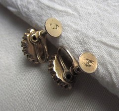 Vintage 50’s Vargas Faux Fire Opal & Rhinestone Screw-On Huggie Earrings