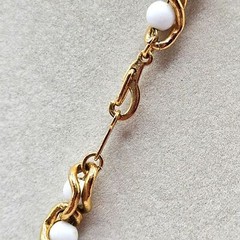 VINTAGE Gold Tone White Beaded Rope Chain Necklace