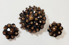 Vintage Brown Crystal Rivoli Beads Brown Rhinestone Cluster Brooch & Earrings
