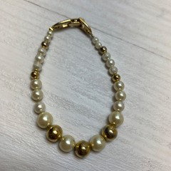 Vintage Napier Bracelet Pearl & Gold Tone Beads With Pat Pending Hallmark