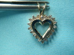 ESTATE 14kt Yellow Gold .25 CT Diamond Fancy Heart Pendant 1.3 Grams Lot 2556