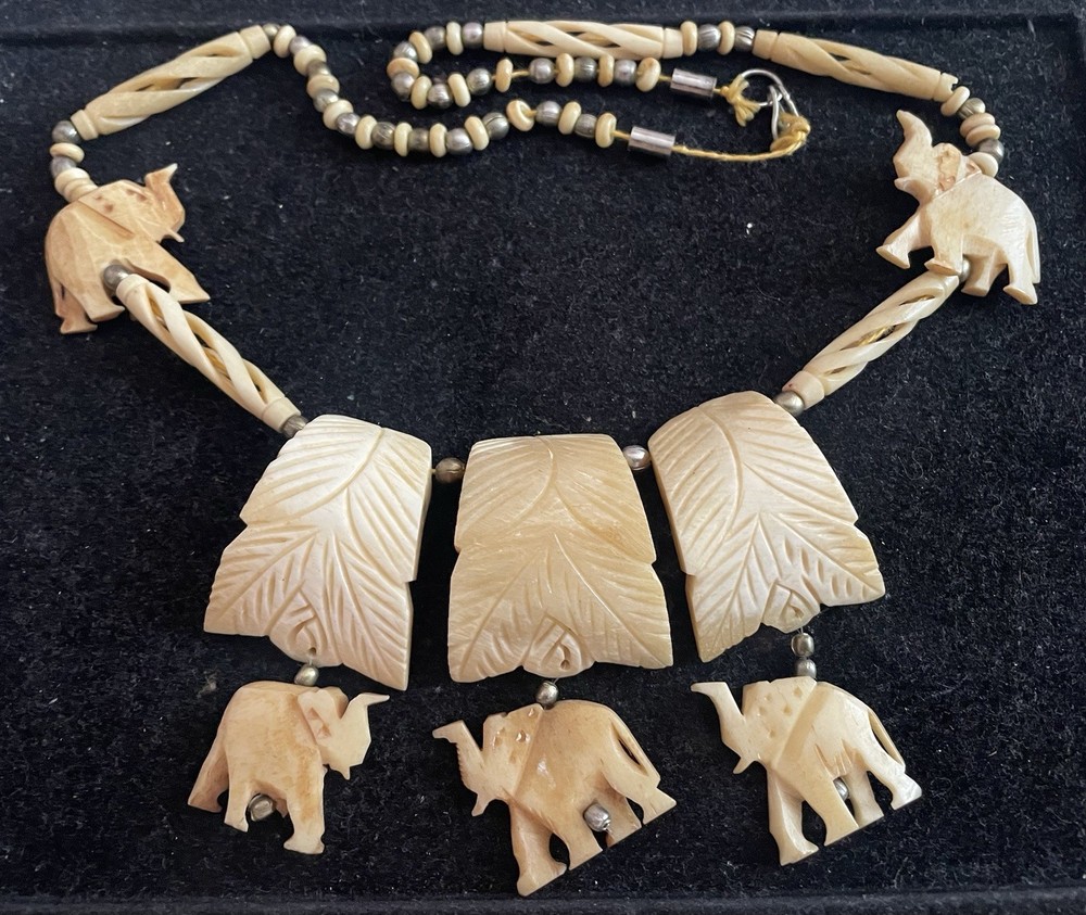 1960’s Made For USSR In India.Beautiful Necklace With Elephant.