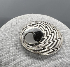 Vintage 60s 70s Corocraft Brooch 1.75“ Across Signed Openwork Textured