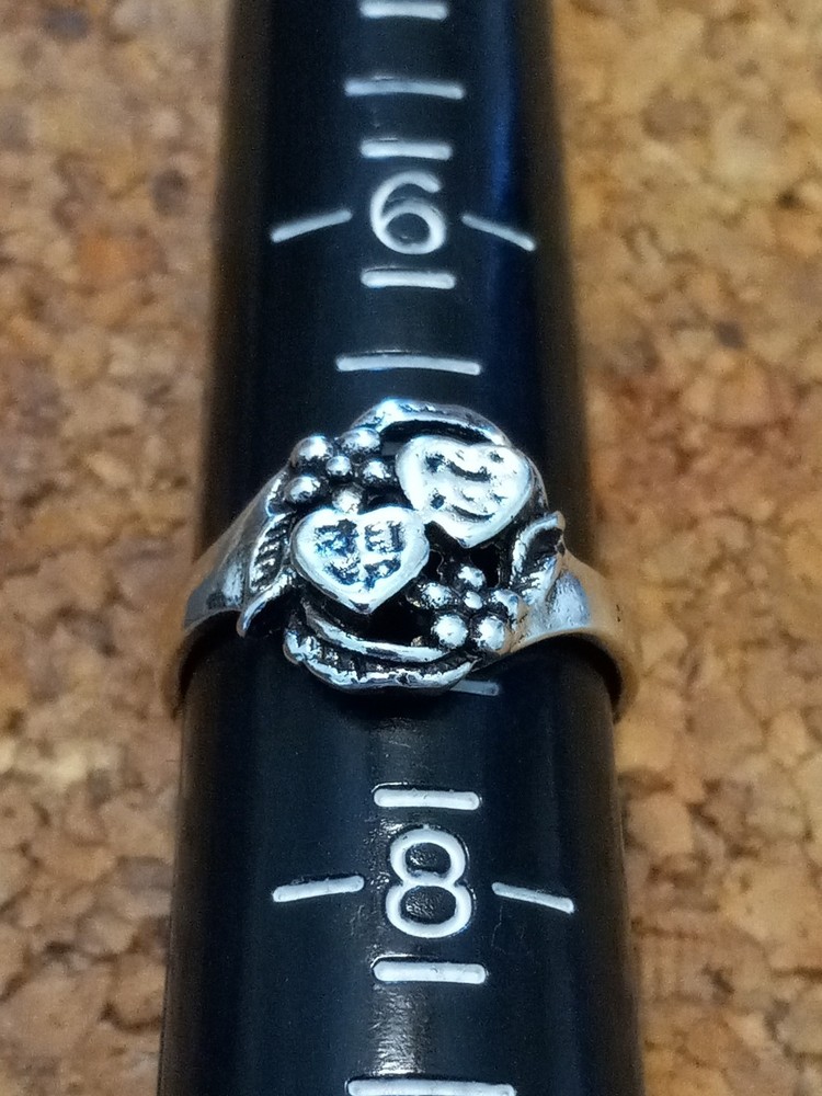 Vintage Bohemian Fashion Ring. Size 7