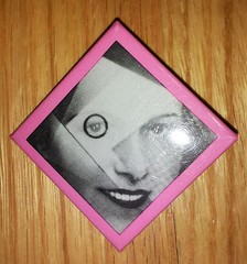 Art Institute of Chicago Museum Pin Button Portrait Woman Surrealism Modern Art