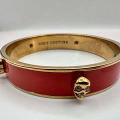 Vintage Y2K Juicy Couture Gold Tone Skull Clear Glass Bangle Bracelet Jewelry