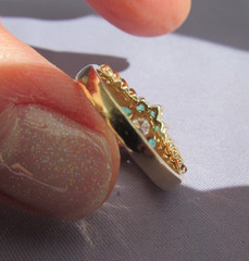 ANTIQUE BRISTOL 14K YELLOW GOLD TIERED EMERALD DIAMOND CLUSTER HALO RING