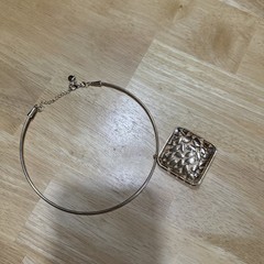 Fashion Necklace/choker marked 1946 Double strand gold tone chain