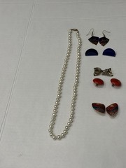 Vintage Costume Jewelry Lot Faux Pearls Enamel Earrings Bracelets Necklace (8p)