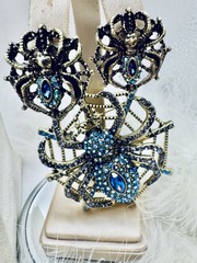 HEIDI DAUS! “Entangled Elegance” A Spider* Spinning It’s Web Necklace/Earring’s