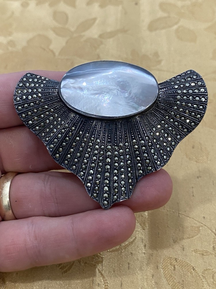 Vintage Sterling Silver 925 Tested Estate Acquired MOP Marcasite Brooch Pin