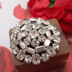 Vintage Round Baguette Clear Rhinestone Silver Tone Cluster Pin Brooch