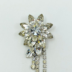 VTG Brooch Rhinestone Flower Prong Set Pendant Stunning Unsigned Beauty 3.5″