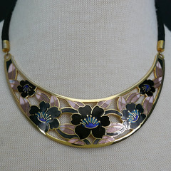 VINTAGE 1980’S SITI CLOISONNE BLACK ENAMEL FLORAL SILK CORD BIB NECKLACE