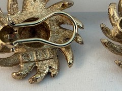 Vintage Textured Sunflower Daisy Clip Earrings Gold Tone Stamped BSK Omega Backs